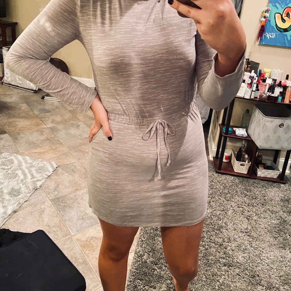 YANDY ACTIVE DRESS - Picture 2 of 2